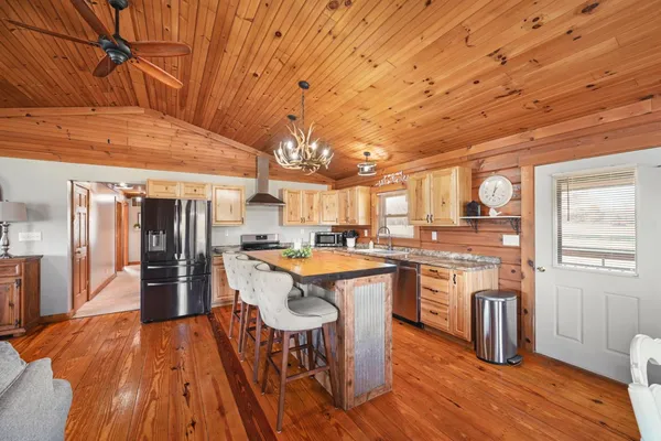 $429,900 | 12985 Phillips Road, Vevay, IN 47043