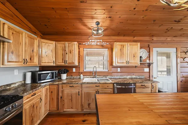 $429,900 | 12985 Phillips Road, Vevay, IN 47043