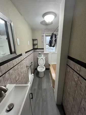 a view of living room washer and dryer