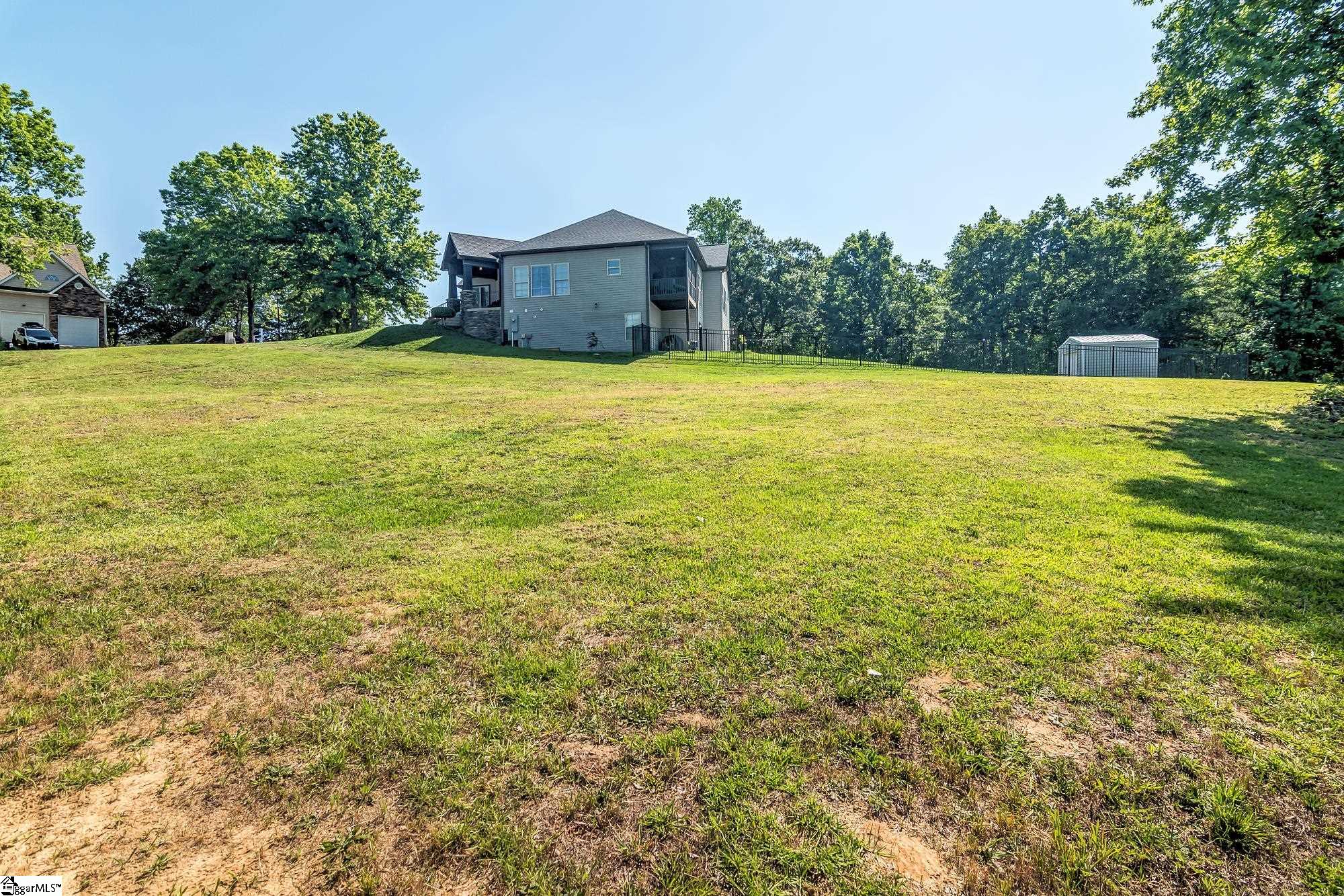 424 Congaree Road Roebuck, SC 29376 - Photo 4 of 20