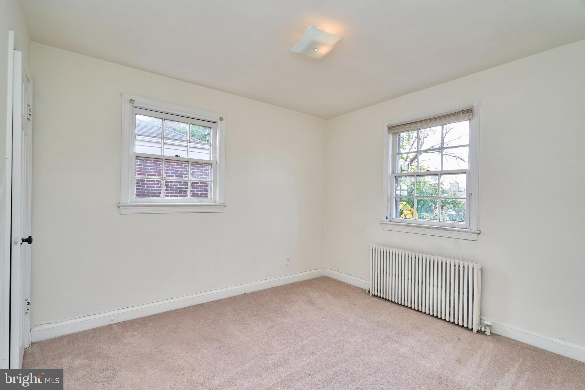 302 South Courthouse Road Arlington, VA 22204 - Photo 17 of 21