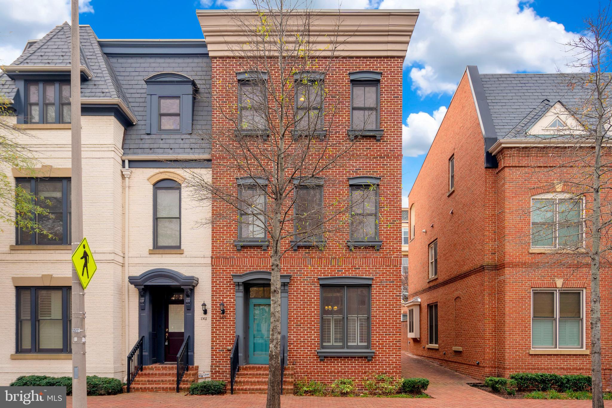 1304 Duke Street, Alexandria, VA 22314 Compass