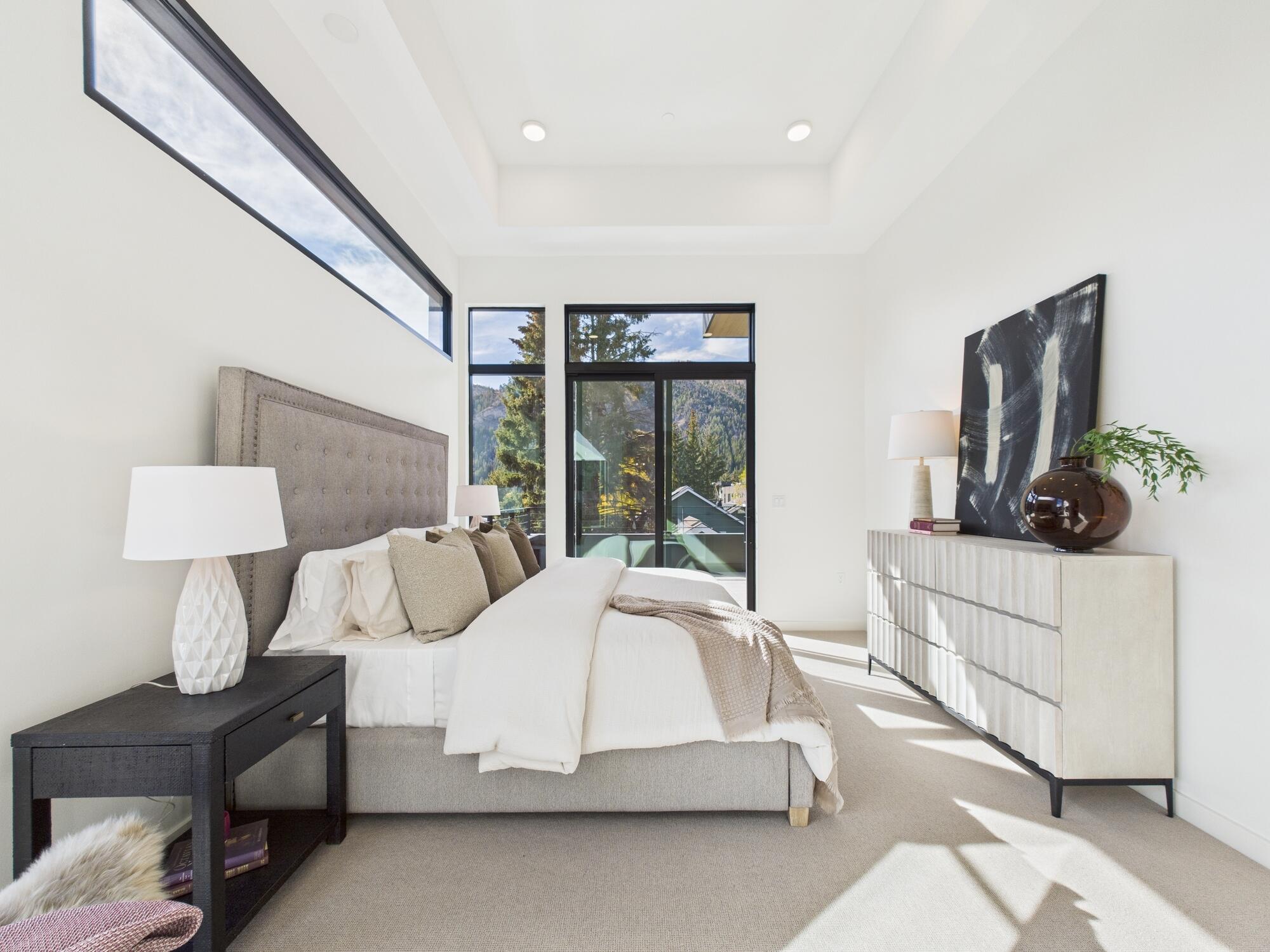 760 North Washington, Unit 301 Ketchum, ID 83340 - Photo 18 of 39 Primary Bedroom