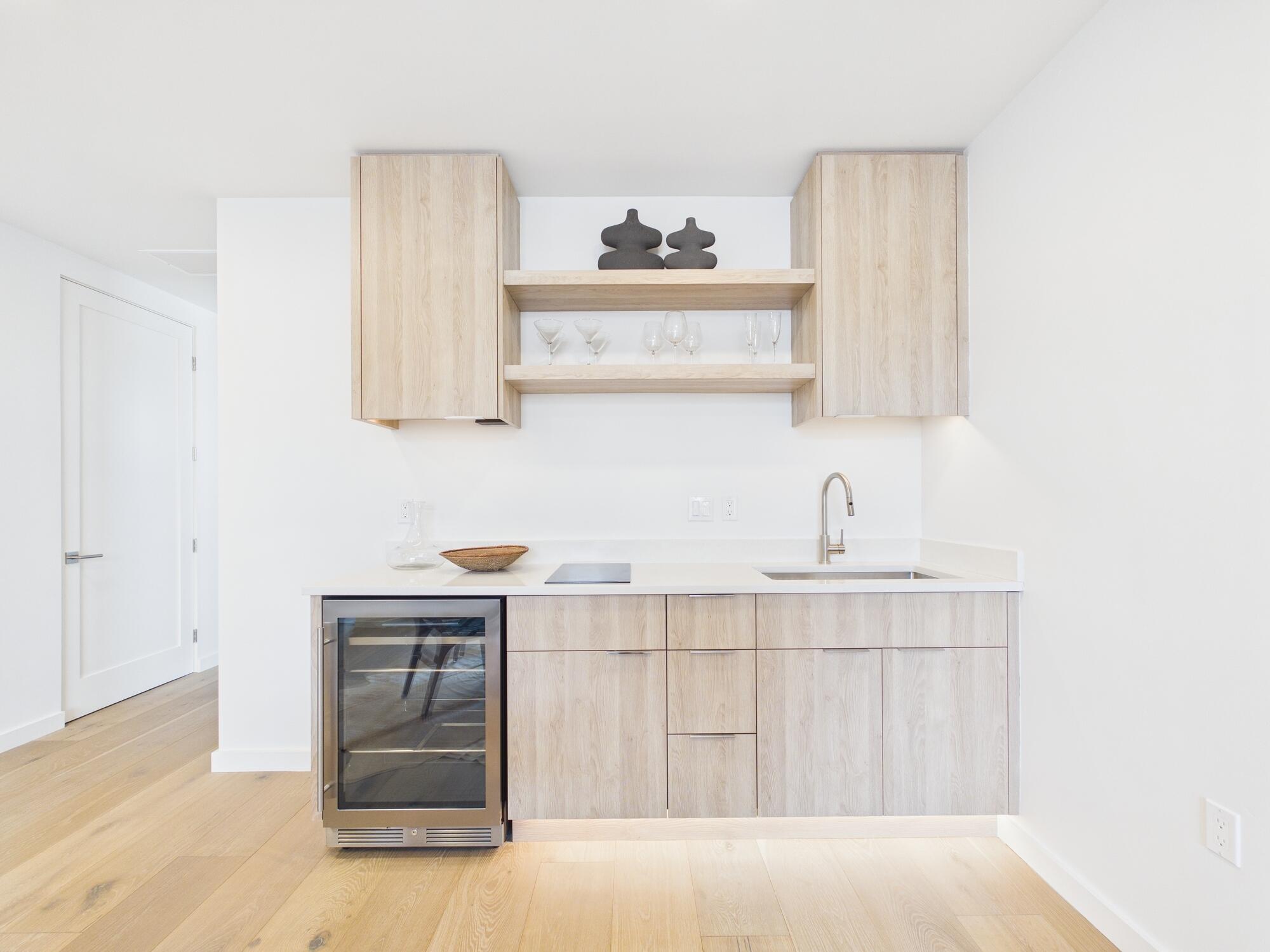 760 North Washington, Unit 301 Ketchum, ID 83340 - Photo 31 of 39 Small Kitchenette