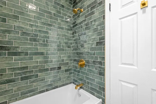 $219,000 | 602 East 88th Place, Chicago, IL 60619