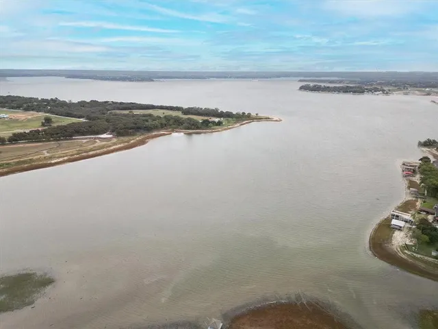 $229,999 | 217 Ridgeway Avenue, Azle, TX 76020