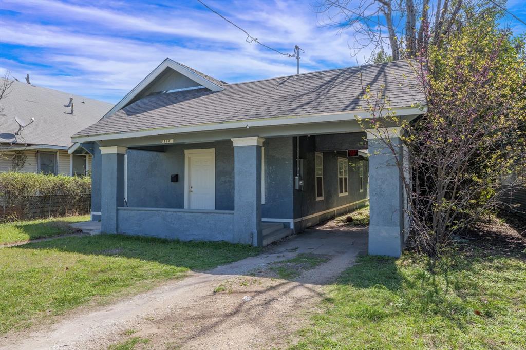 1822 Herring Avenue Waco, TX 76708 - Photo 3 of 27 a view of a house