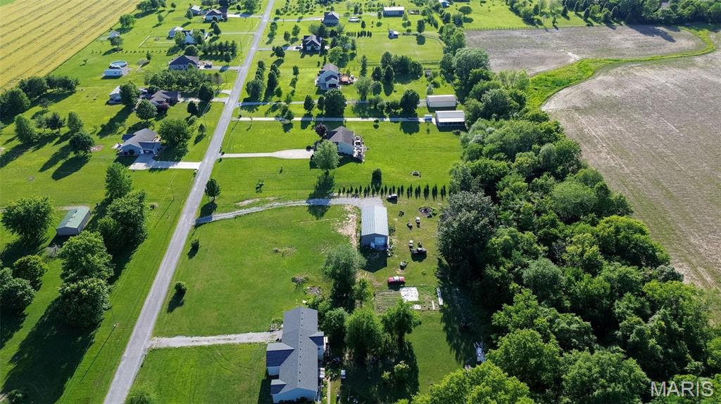 113 Brook Road Worden, IL 62097 - Photo 7 of 31 Gallery Image 7
