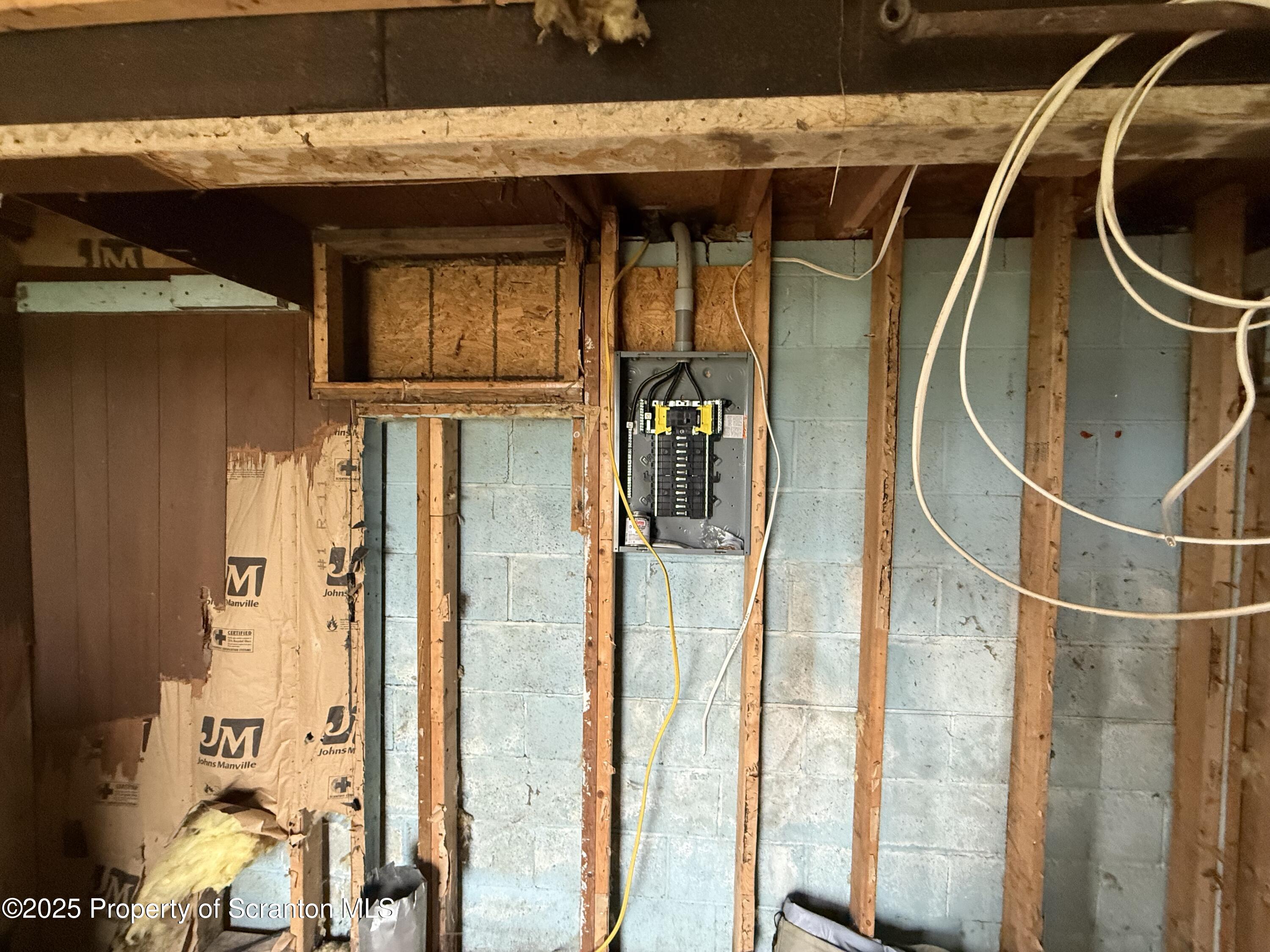 1002 Ridge Street, Unit L 38 Olyphant, PA 18447 - Photo 12 of 15 a utility room with large window