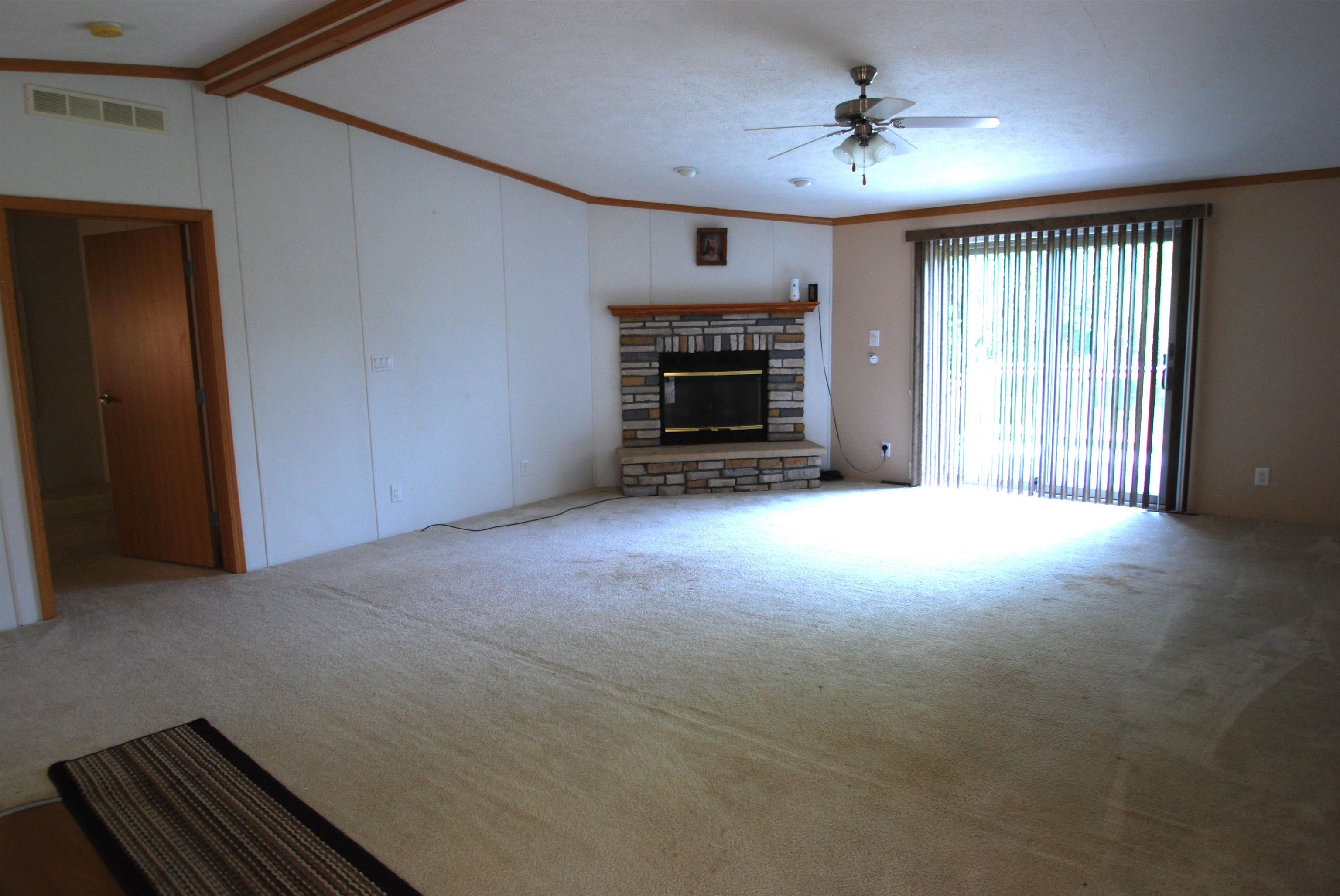 1265 South Dow Road West Branch, MI 48661 - Photo 12 of 55 1947359-2427a8ff-2fef-47f9-99c5-a9f69bc94905.JPG