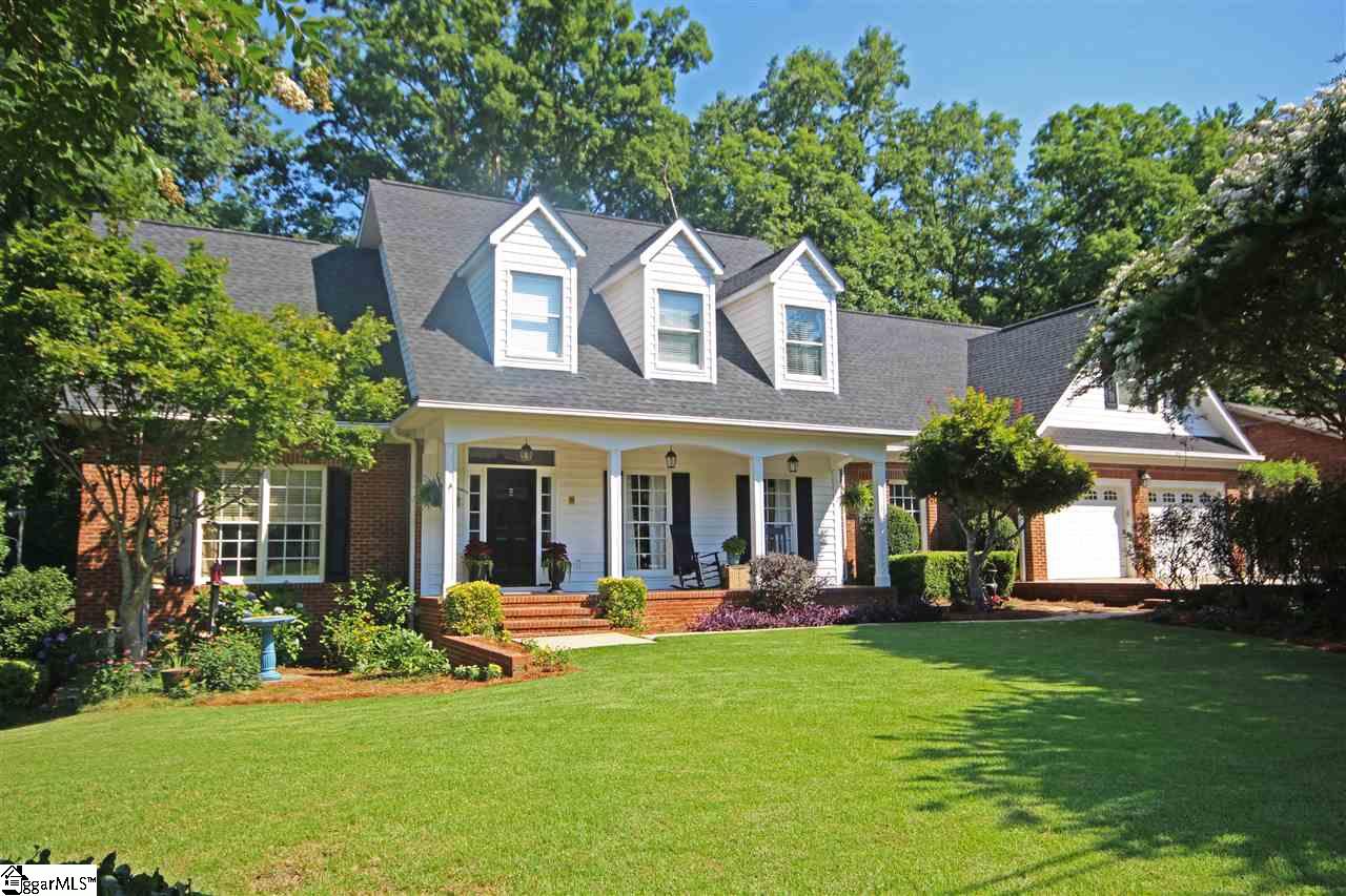 5 Rollingreen Road Greenville, SC 29615 - Photo 1 of 36 Gallery Image 1