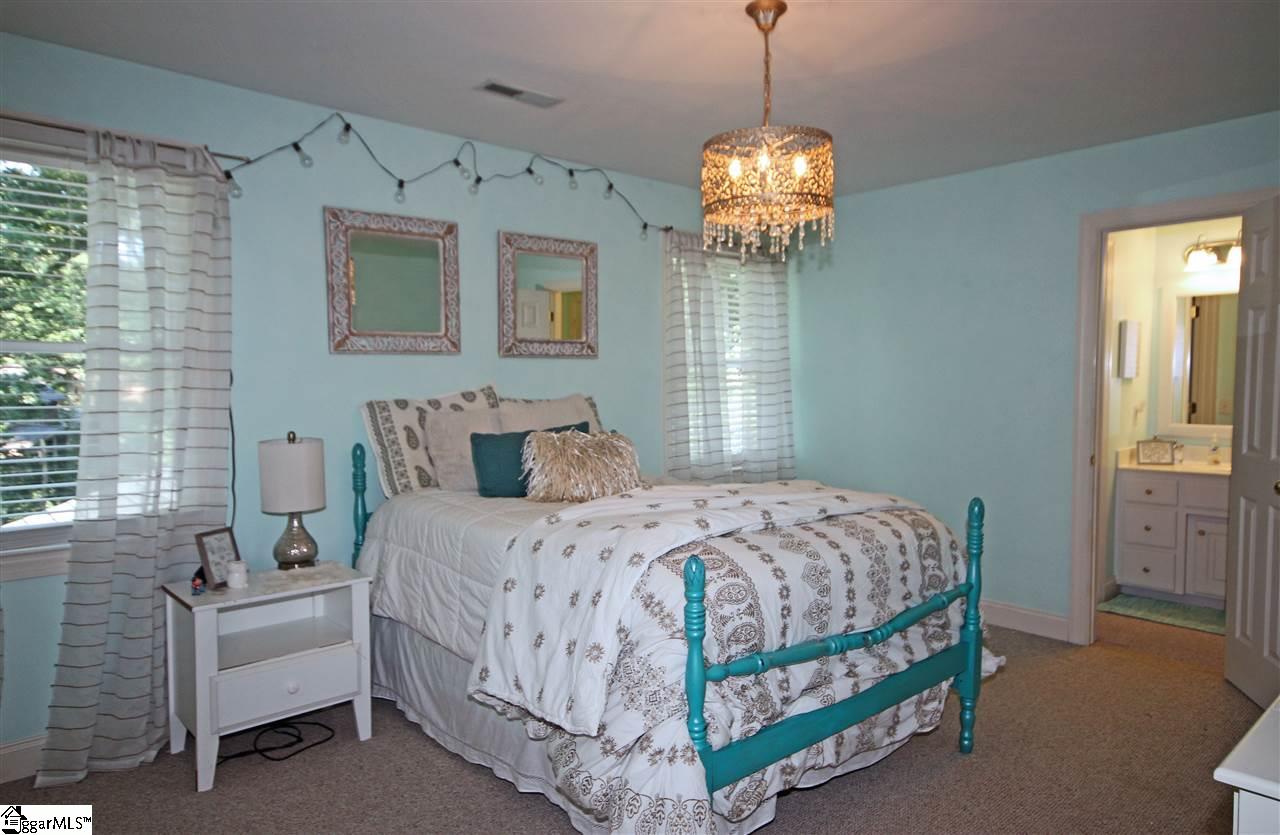 5 Rollingreen Road Greenville, SC 29615 - Photo 23 of 36 Gallery Image 23