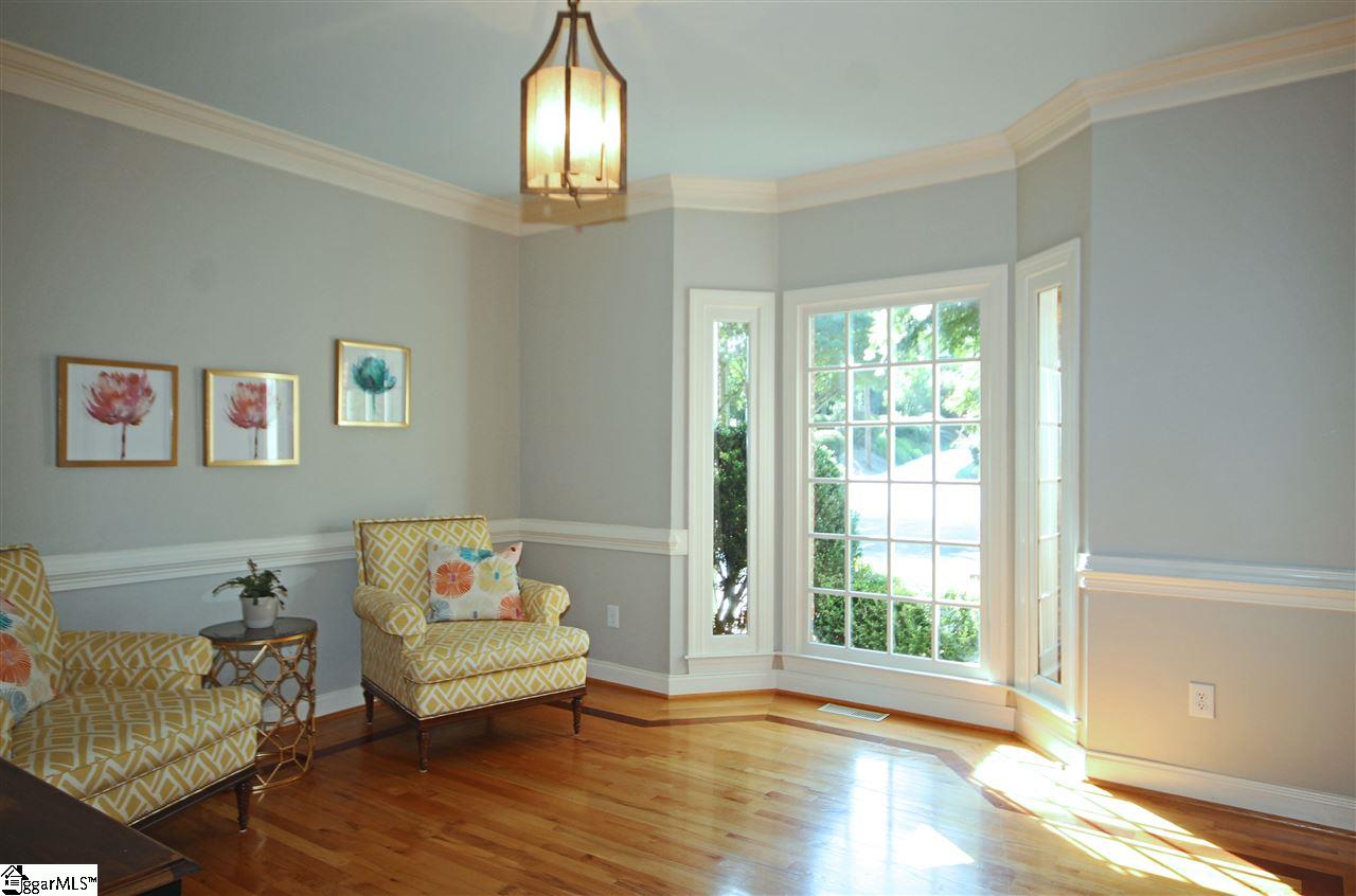 5 Rollingreen Road Greenville, SC 29615 - Photo 6 of 36 Gallery Image 6