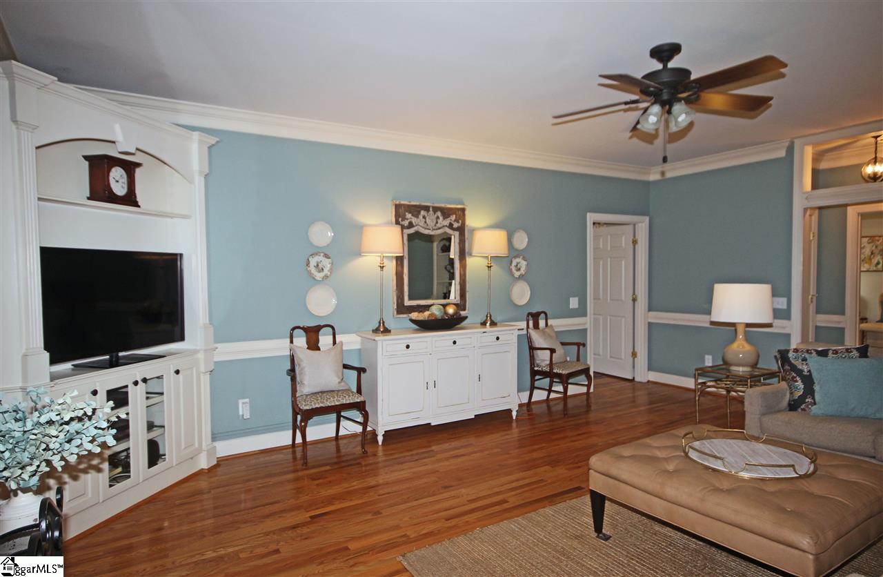 5 Rollingreen Road Greenville, SC 29615 - Photo 9 of 36 Gallery Image 9