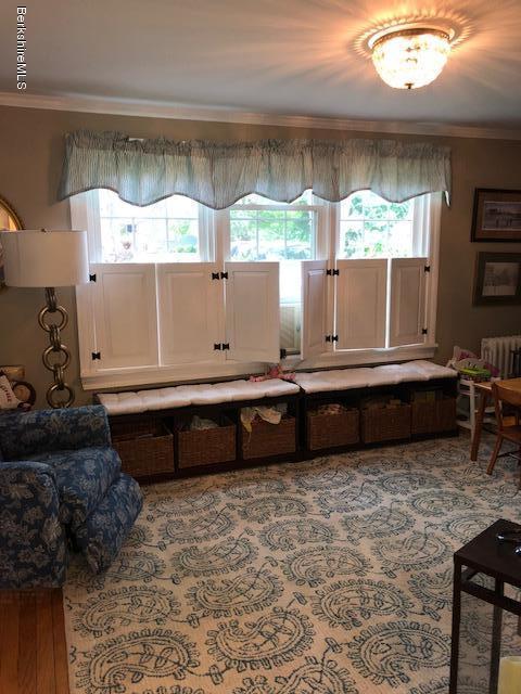 54 New Lenox Road Lenox, MA 01240 - Photo 21 of 36 54 new lenox dining room 3