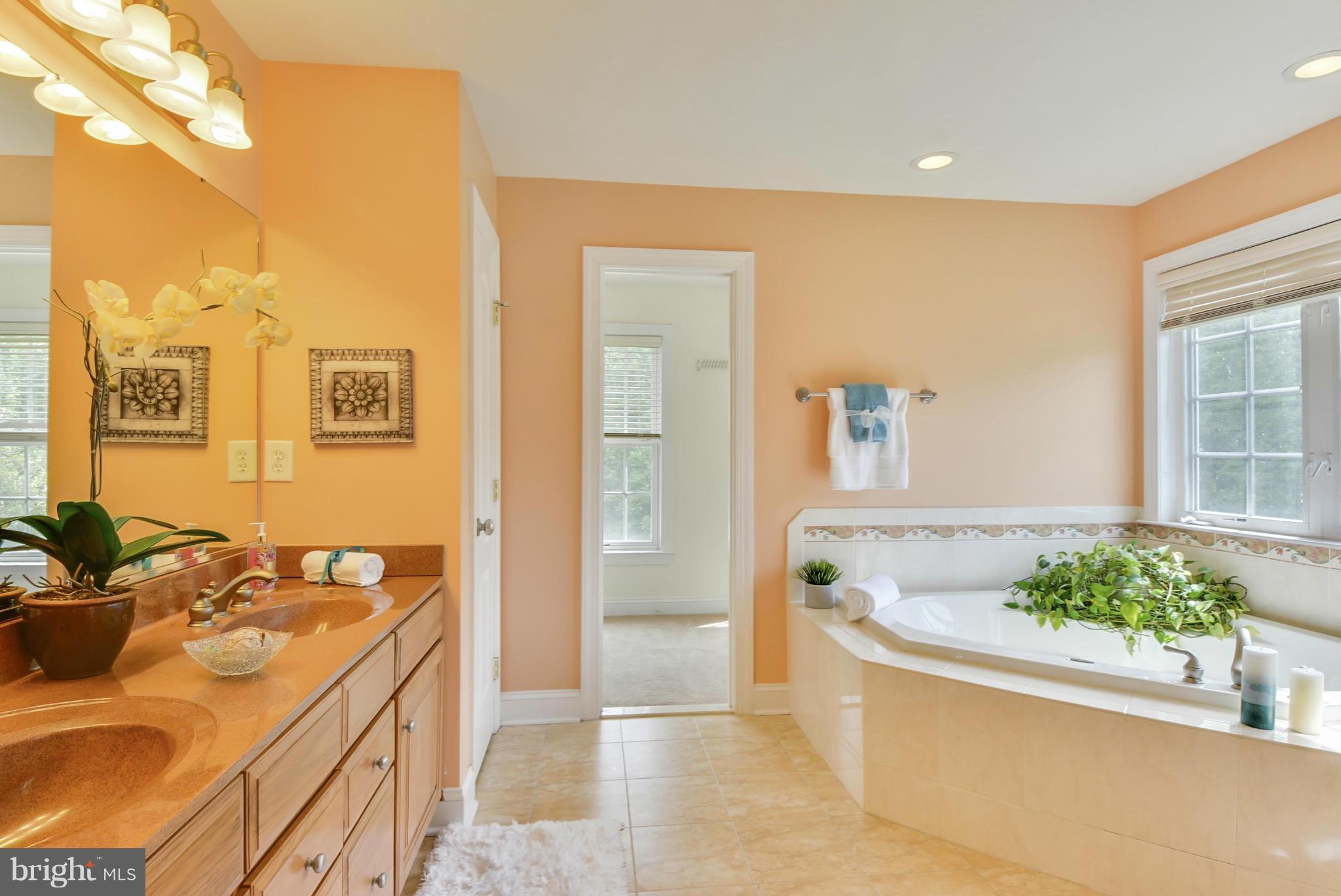 5261 Ed Prout Road Lothian, MD 20711 - Photo 18 of 28 Bedroom (Master)