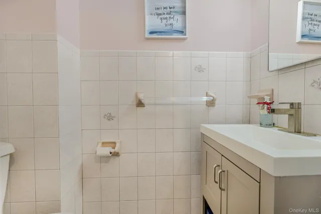 $3,700 | 120 Woodland Avenue, Yonkers, NY 10703