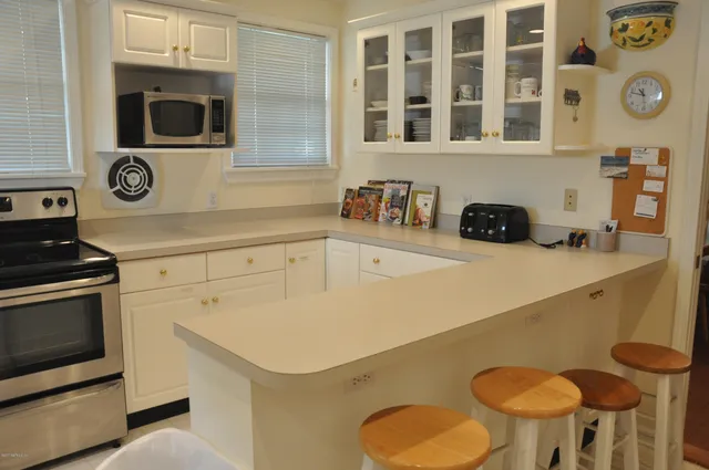 $8,000 | 99 Beach Avenue, Atlantic Beach, FL 32233