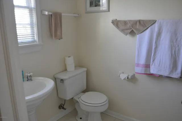 $8,000 | 99 Beach Avenue, Atlantic Beach, FL 32233