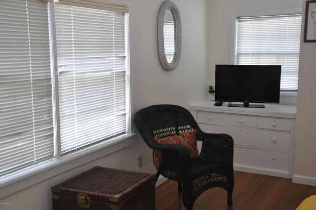 $8,000 | 99 Beach Avenue, Atlantic Beach, FL 32233