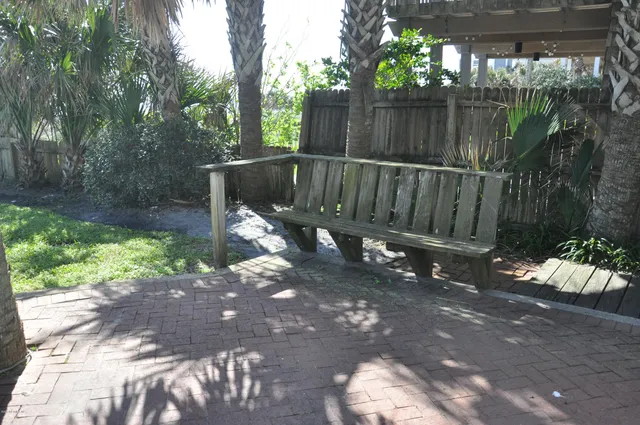 $8,000 | 99 Beach Avenue, Atlantic Beach, FL 32233