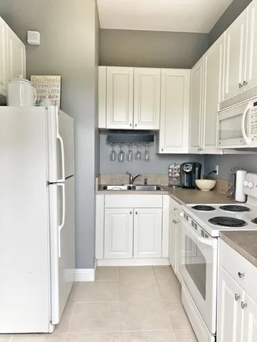 $2,500 | 116 Spikerush Road, Unit 1, Jupiter, FL 33458