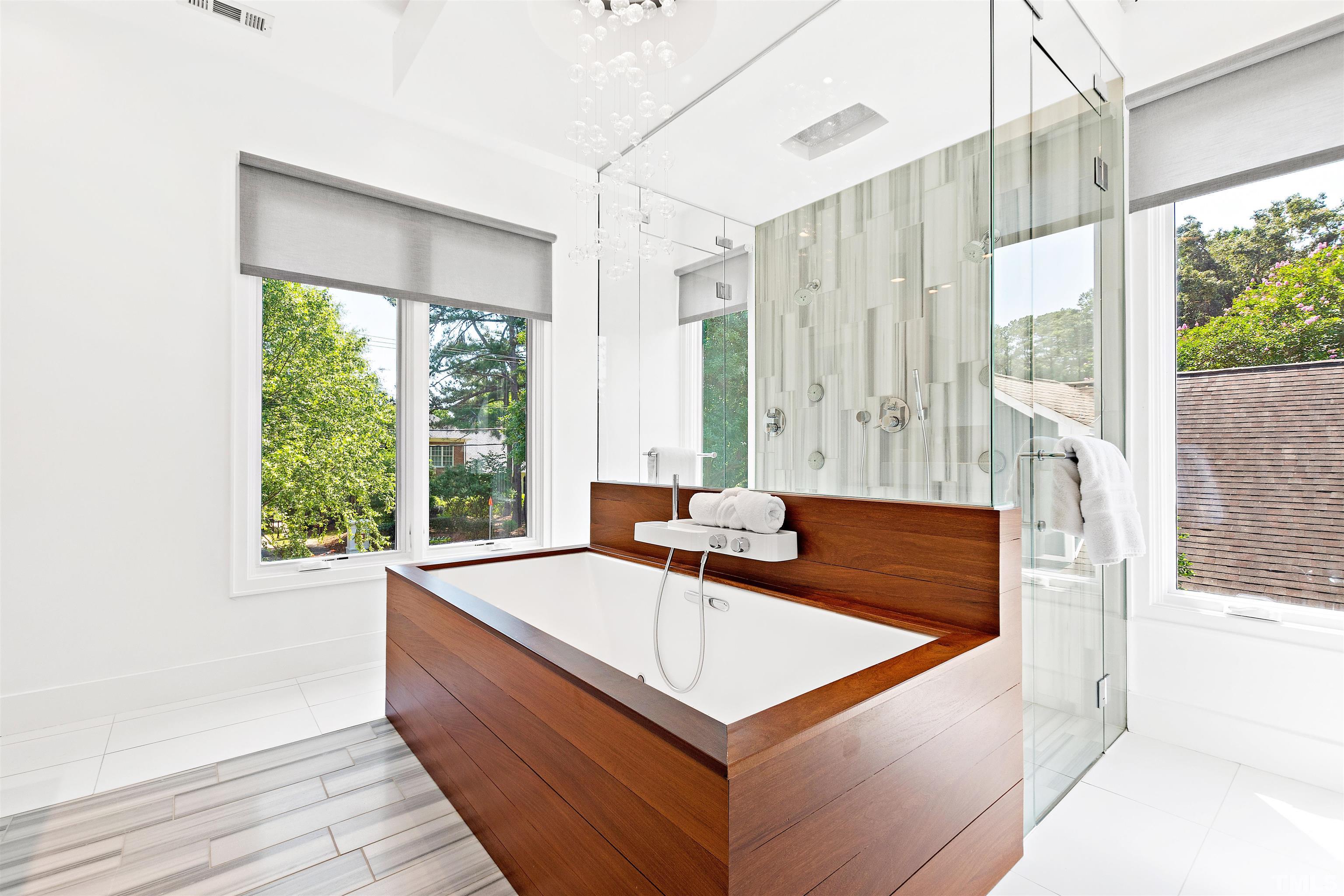 2105 Pine Drive Raleigh, NC 27608 - Photo 23 of 54