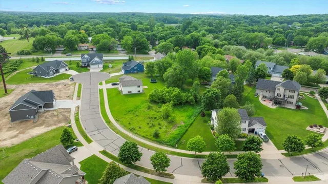 $129,900 | 3021 30th St Court South, St. Cloud, MN 56301