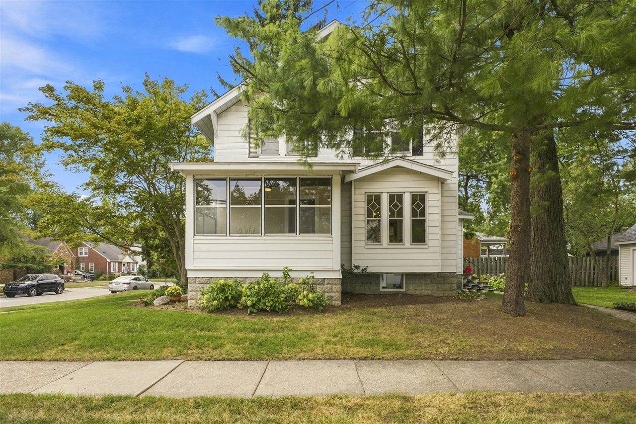 1510 Dorothea Road Berkley, MI 48072 - Photo 3 of 39 Gallery Image 3