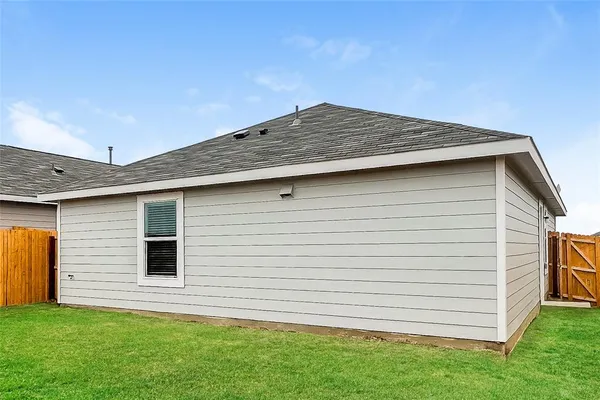 $1,720 | 2302 Great Belt Boulevard, Crandall, TX 75114