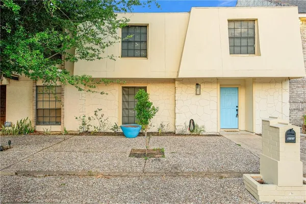 $1,950 | 3121 South Casa Linda Street, McAllen, TX 78503