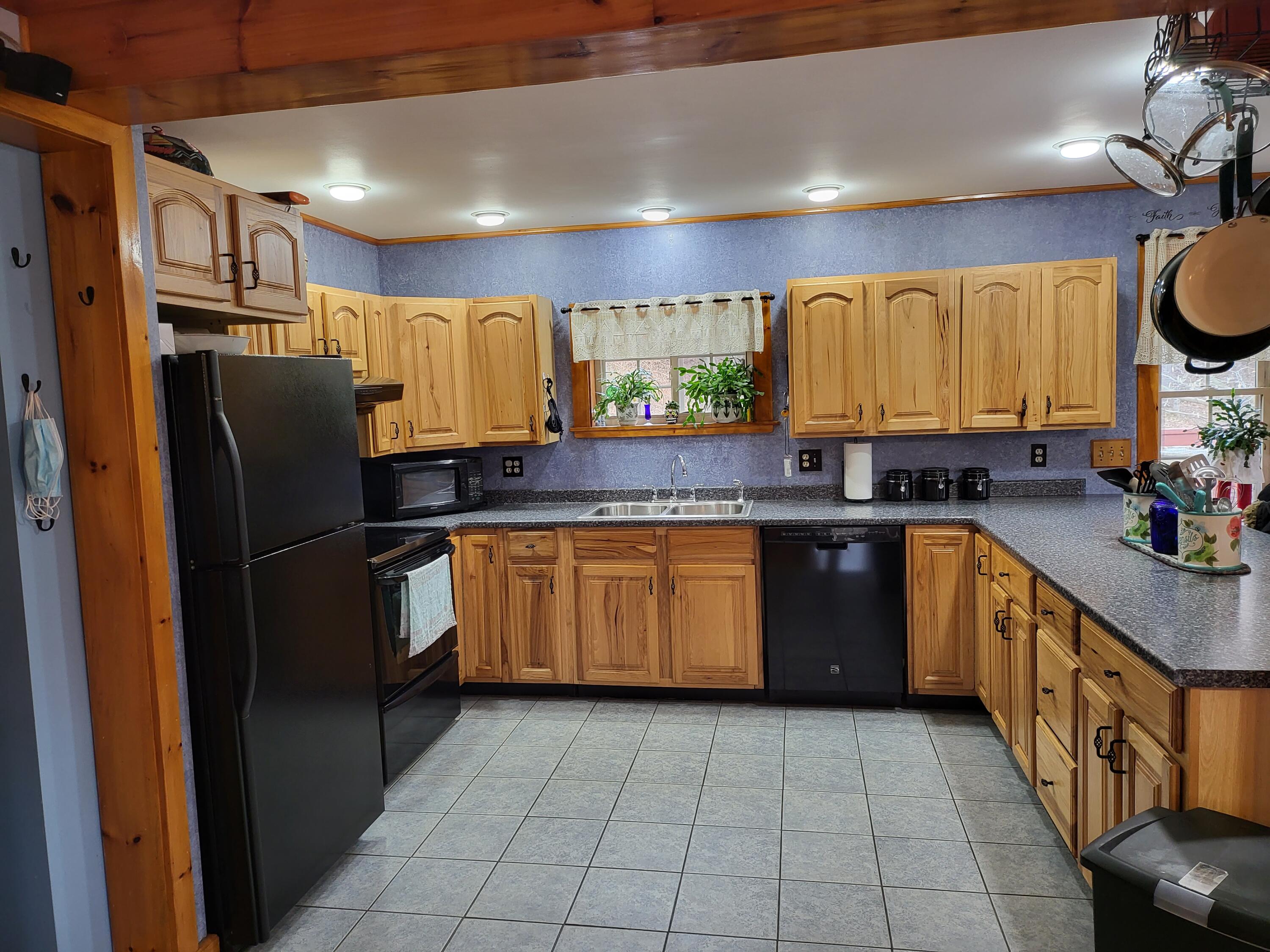 33 Chapman Ridge Road Cornville, ME 04976 - Photo 11 of 51 20220407_151639