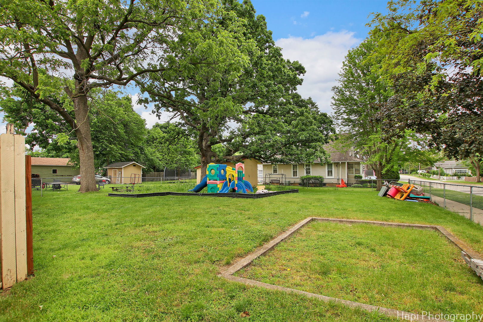 601 Hill Avenue Elgin, IL 60120 - Photo 13 of 15