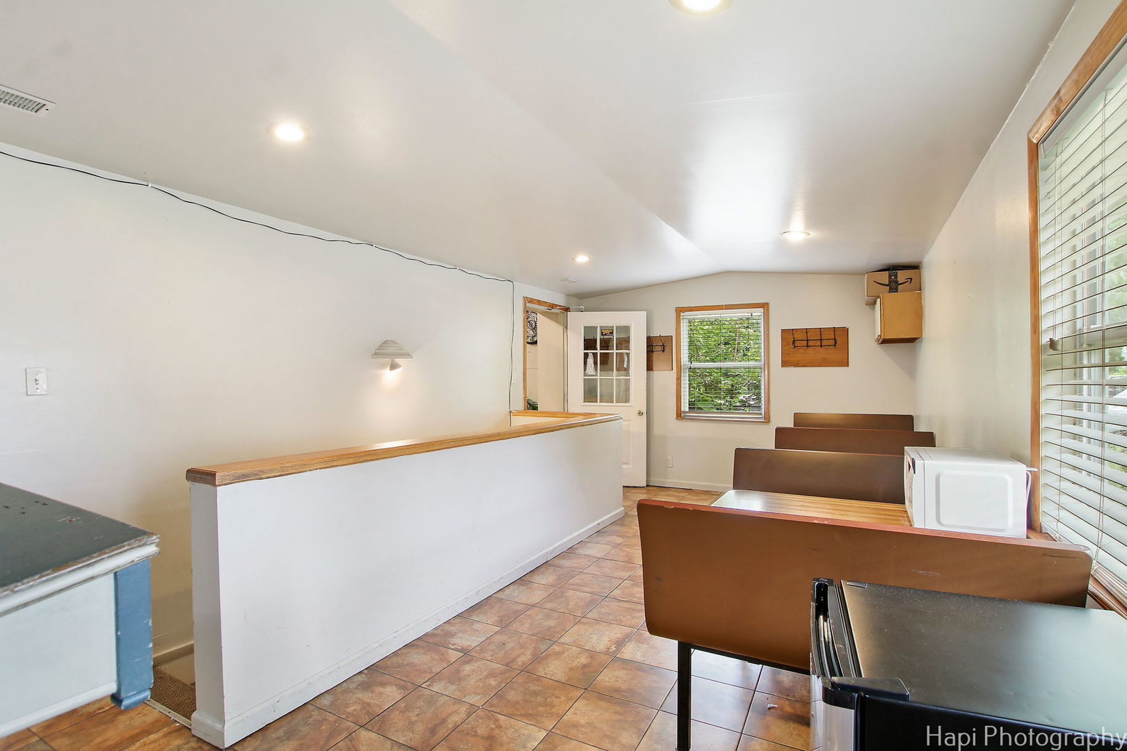 601 Hill Avenue Elgin, IL 60120 - Photo 2 of 15