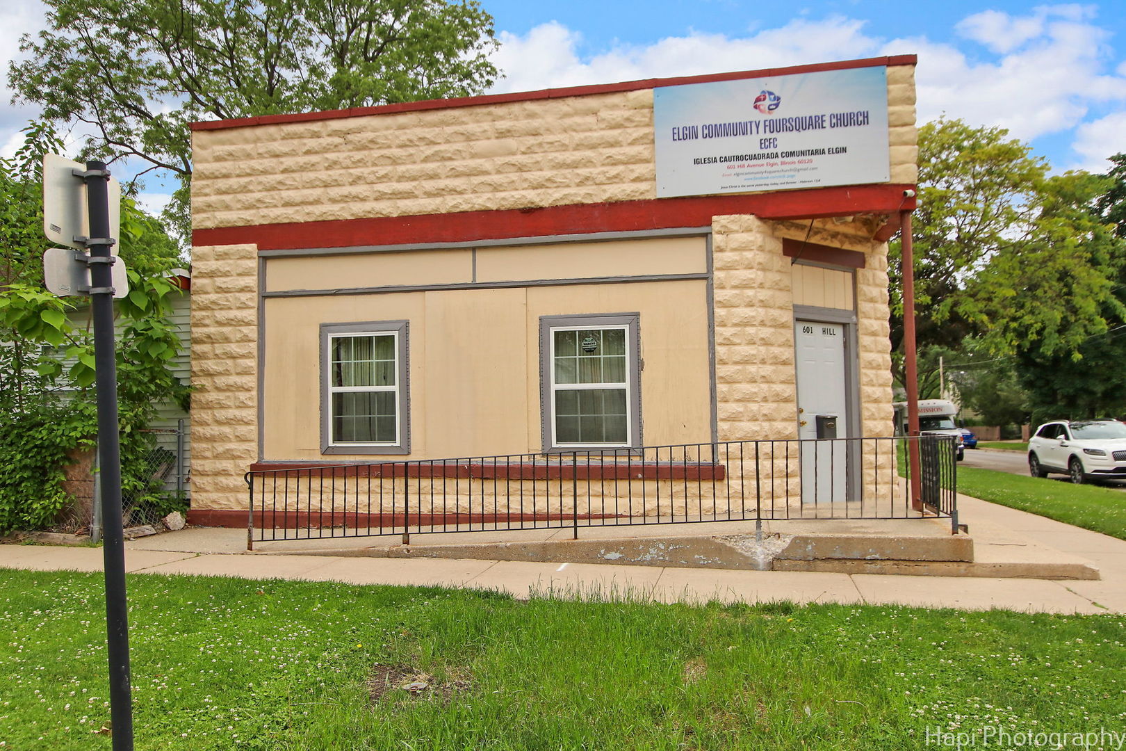 601 Hill Avenue Elgin, IL 60120 - Photo 10 of 15