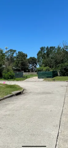 $400,000 | 8546 Western Drive, Houston, TX 77055