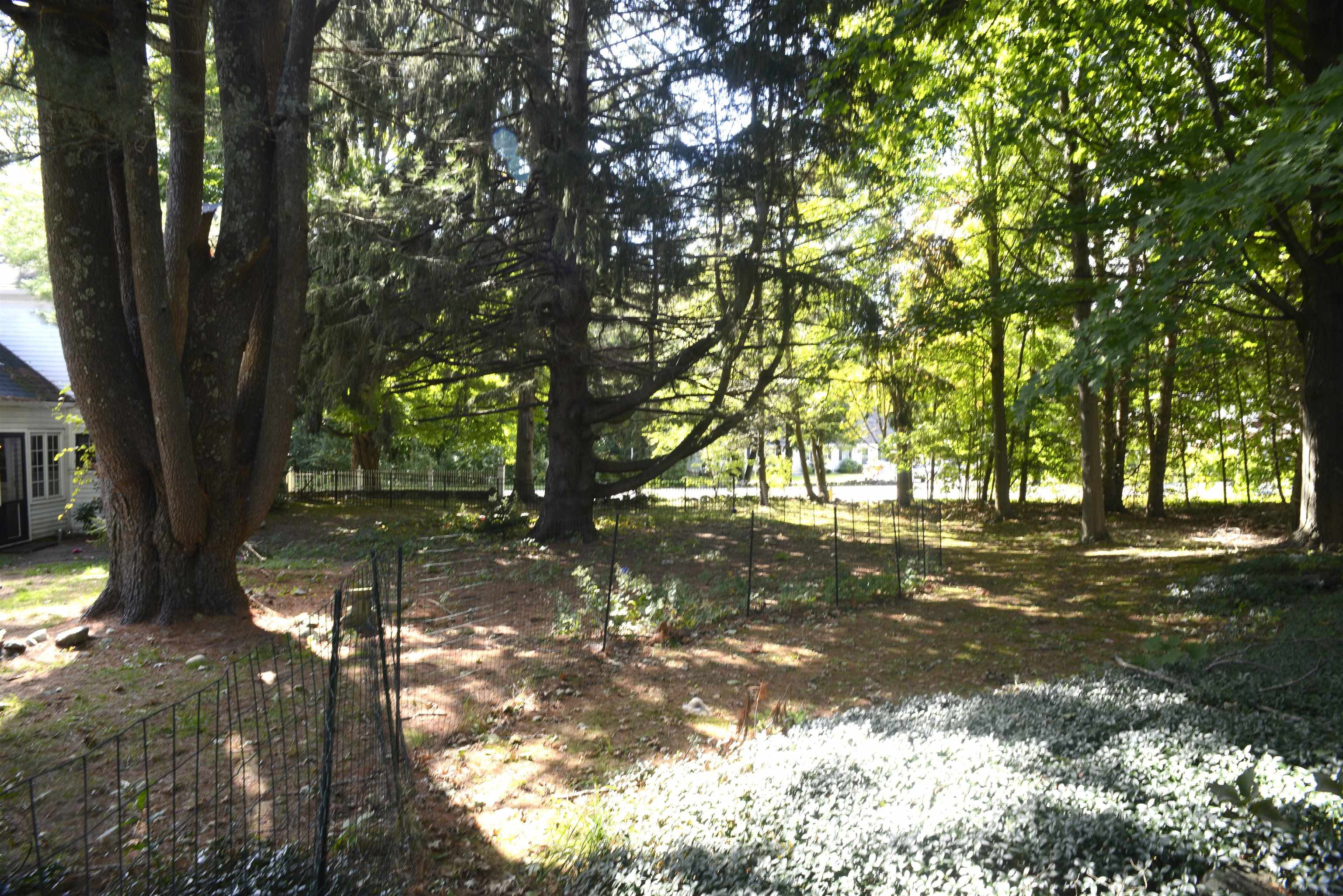 32 Hampton Road Exeter, NH 03833 - Photo 8 of 40