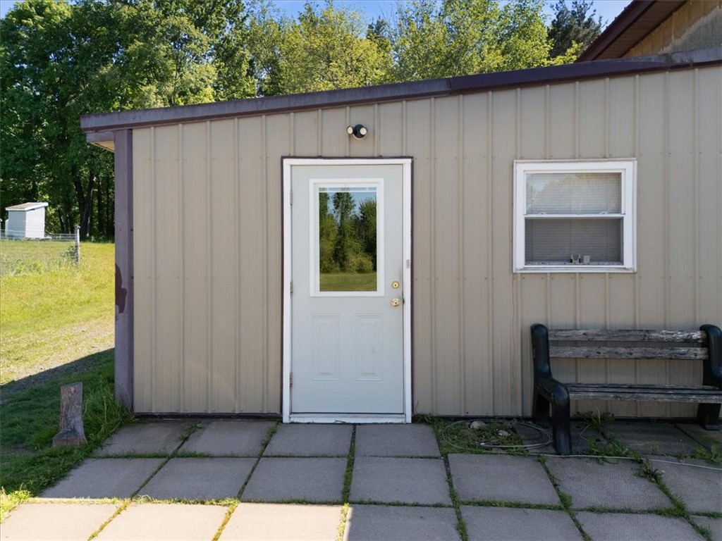 6940 North Geneva Road Sodus, NY 14551 - Photo 5 of 49