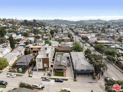 $1,300,000 | Undisclosed Address, Los Angeles, CA 90042