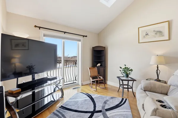 $399,900 | 617 1st New Hampshire Turnpike, Unit 9, Northwood, NH 03261