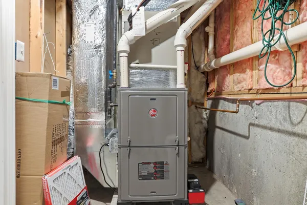 $399,900 | 617 1st New Hampshire Turnpike, Unit 9, Northwood, NH 03261