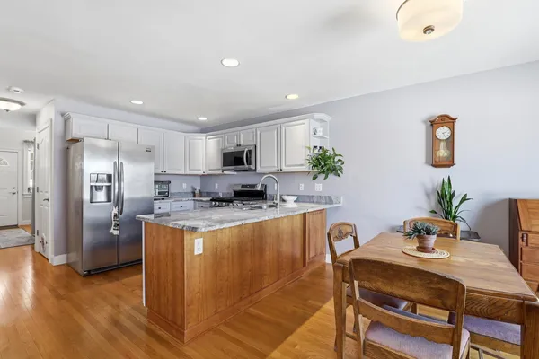 $399,900 | 617 1st New Hampshire Turnpike, Unit 9, Northwood, NH 03261