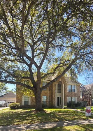$2,750 | 1323 Falling Leaf Lane, Seabrook, TX 77586
