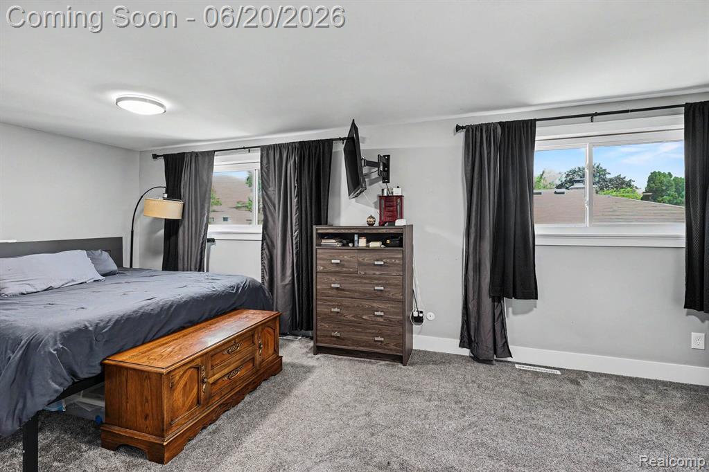 30831 Ridgefield Avenue Warren, MI 48088 - Photo 8 of 17