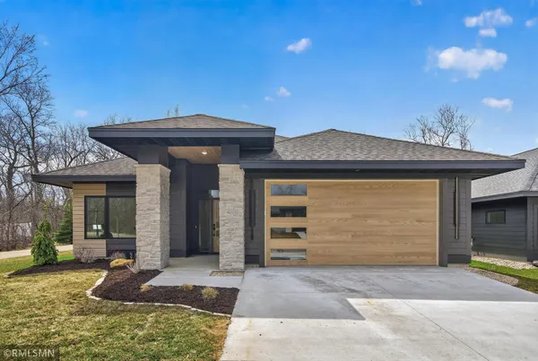 $814,900 | 7743 146th Terrace, Savage, MN 55378