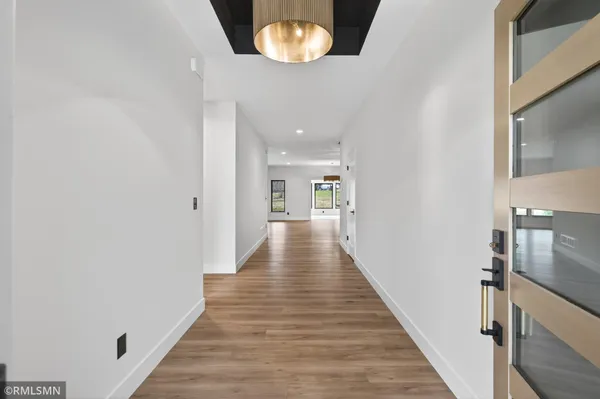 $814,900 | 7743 146th Terrace, Savage, MN 55378