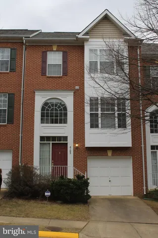 $3,200 | 4105 Hazelwood Court, Fairfax, VA 22030