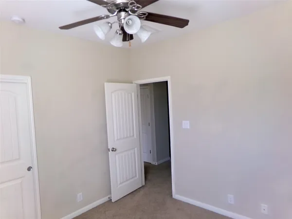 en view of an empty room