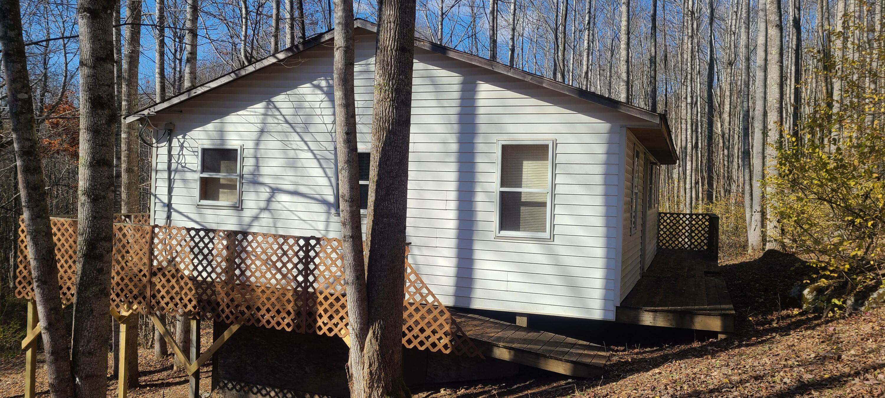 220 Connector Road Hillsboro, WV 24946 - Photo 9 of 31 Gallery Image 9