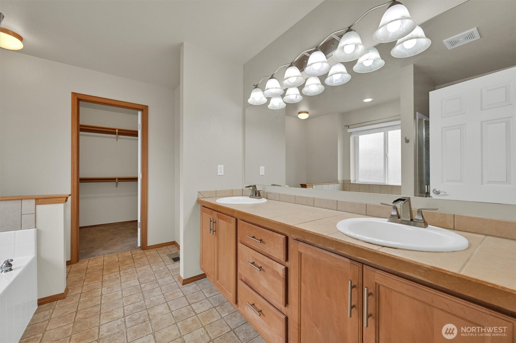 18200 Joseph Drive Southwest Rochester, WA 98579 - Photo 22 of 35 Gallery Image 22